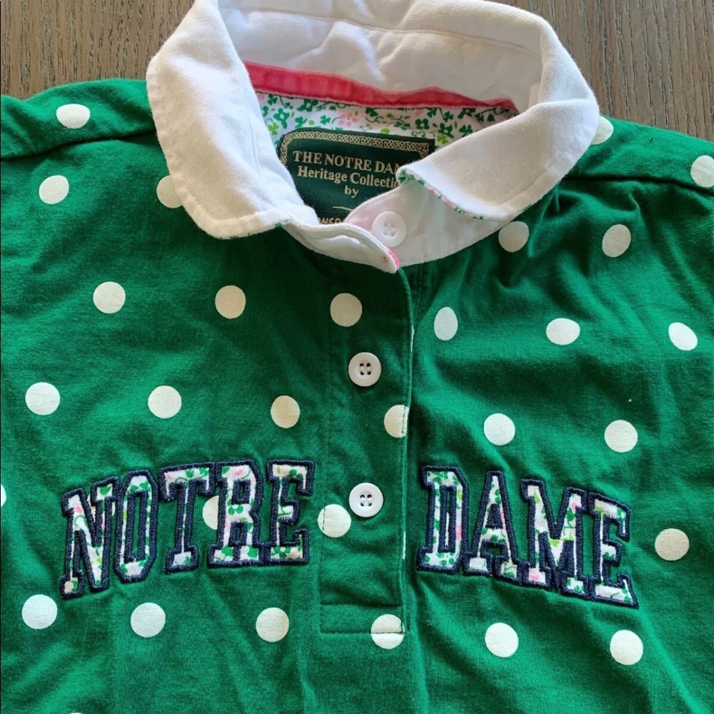 Beautiful girls Notre Dame shirt. EUC! Game day!